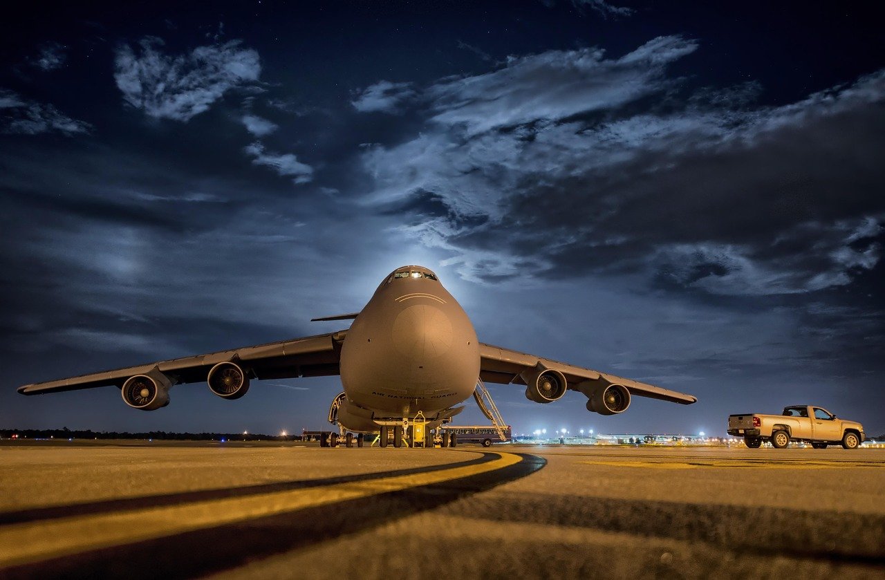 plane, aircraft, airbase, jet, jet aircraft, airport, military transport aircraft, military cargo aircraft, cargo aircraft, evening, night, mcdonnell douglas, boeing c-17 globemaster iii, air force, united states air force, usaf, plane, plane, plane, plan
