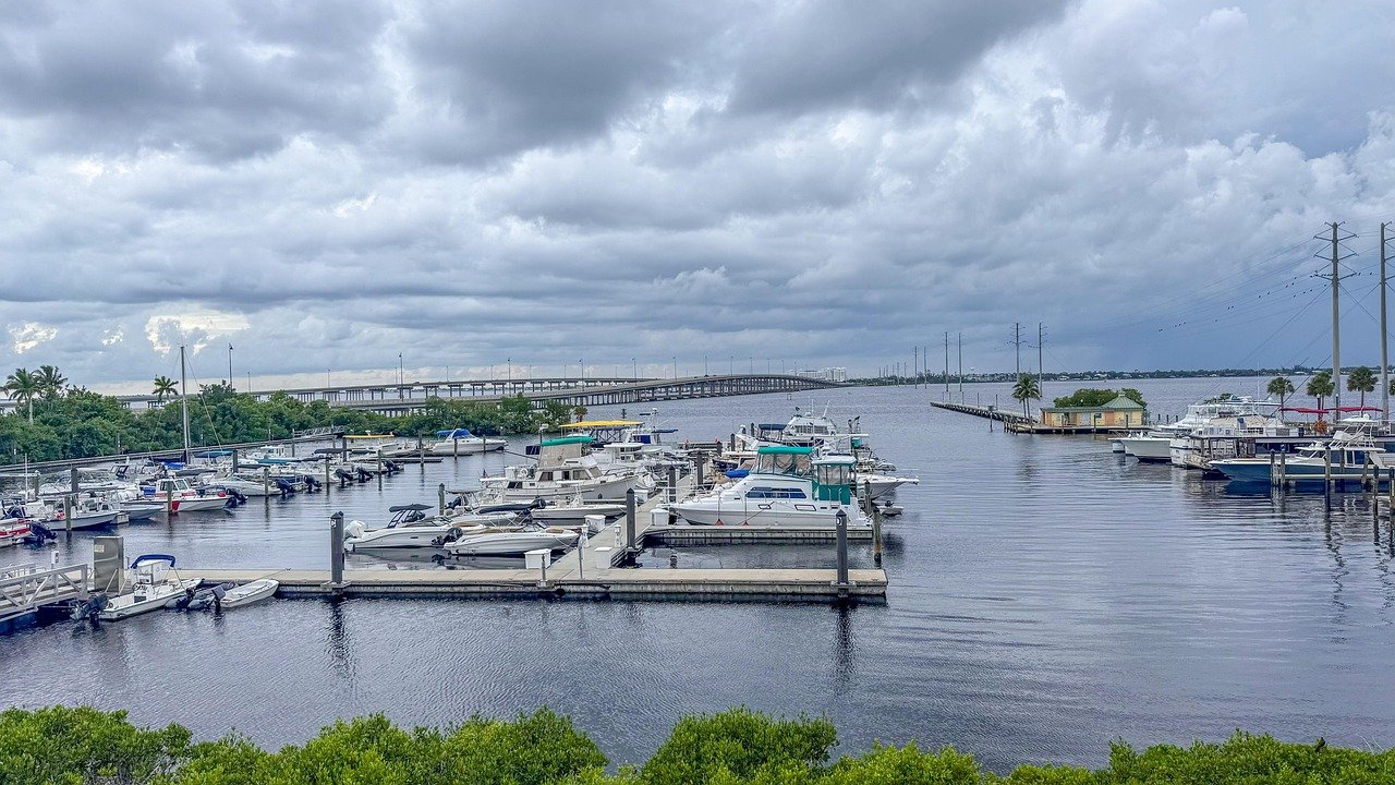 Yachthafen, Brücke, Punta Gorda, Florida, Wolkenlandschaft, Wetter, Natur
