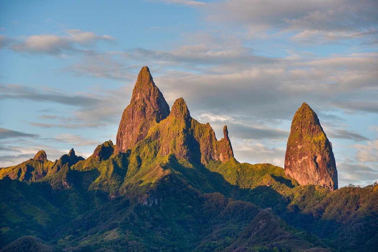 montagnes, lever du soleil, ua pou, île, océan, îles Marquises, Polynésie française, nature, mer, paysage, hakahau, pic