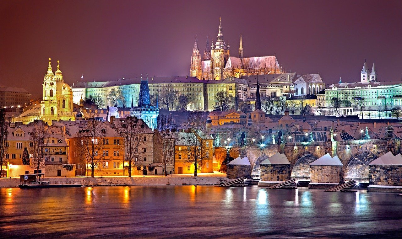 praga, praha, inverno, notte, castello di praga, repubblica ceca, ponte carlo, città, visite turistiche, europa, capitale, viaggio in città, storico, česká republika, praga, praga, praga, praga, praga, inverno, inverno, repubblica ceca, città, città, città, euro