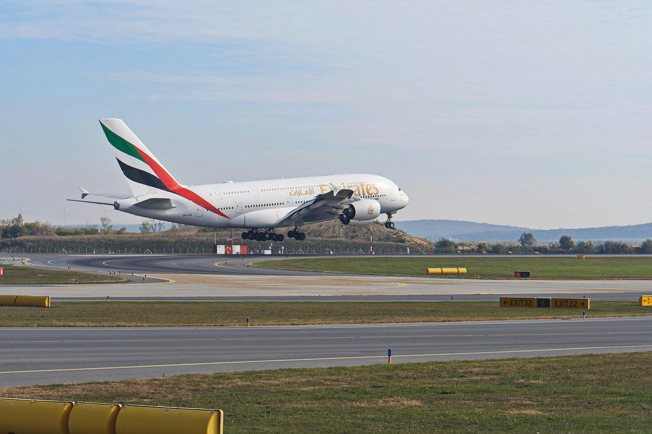 uçak, emirates, havaalanı, pist, uçak, uçak, ulaşım, kalkış, uçuş, havaalanı apronu, dubai, havaalanı, pist, pist, kalkış, kalkış, kalkış, kalkış, kalkış
