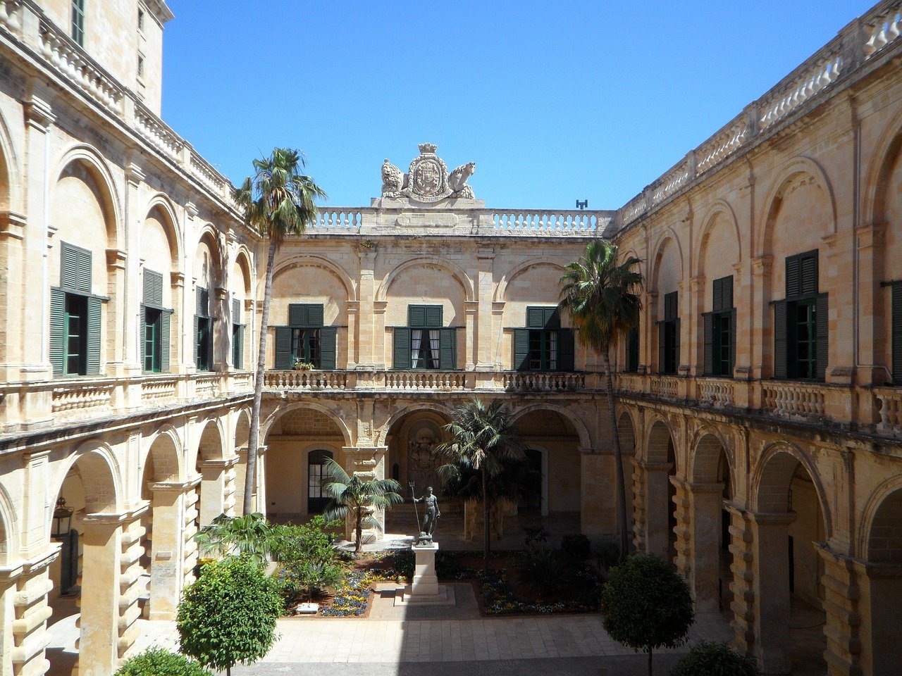 palais du grand maître, patio, palais, bâtiment, architecture, historique, malte, valletta, palais urbain, malte, malte, malte, malte, malte, valletta