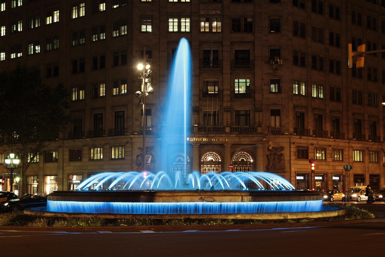passeig de gracia, barcelona, fuente, barcelona, barcelona, barcelona, barcelona, barcelona