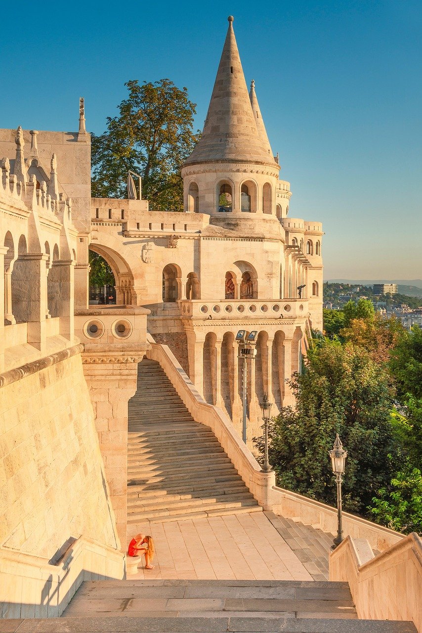 Bastione dei Pescatori, Castello di Buda, Budapest, architettura, castello, storico, punto di riferimento, attrazione turistica, Ungheria, natura, urbano, città, alba, mattino, turismo