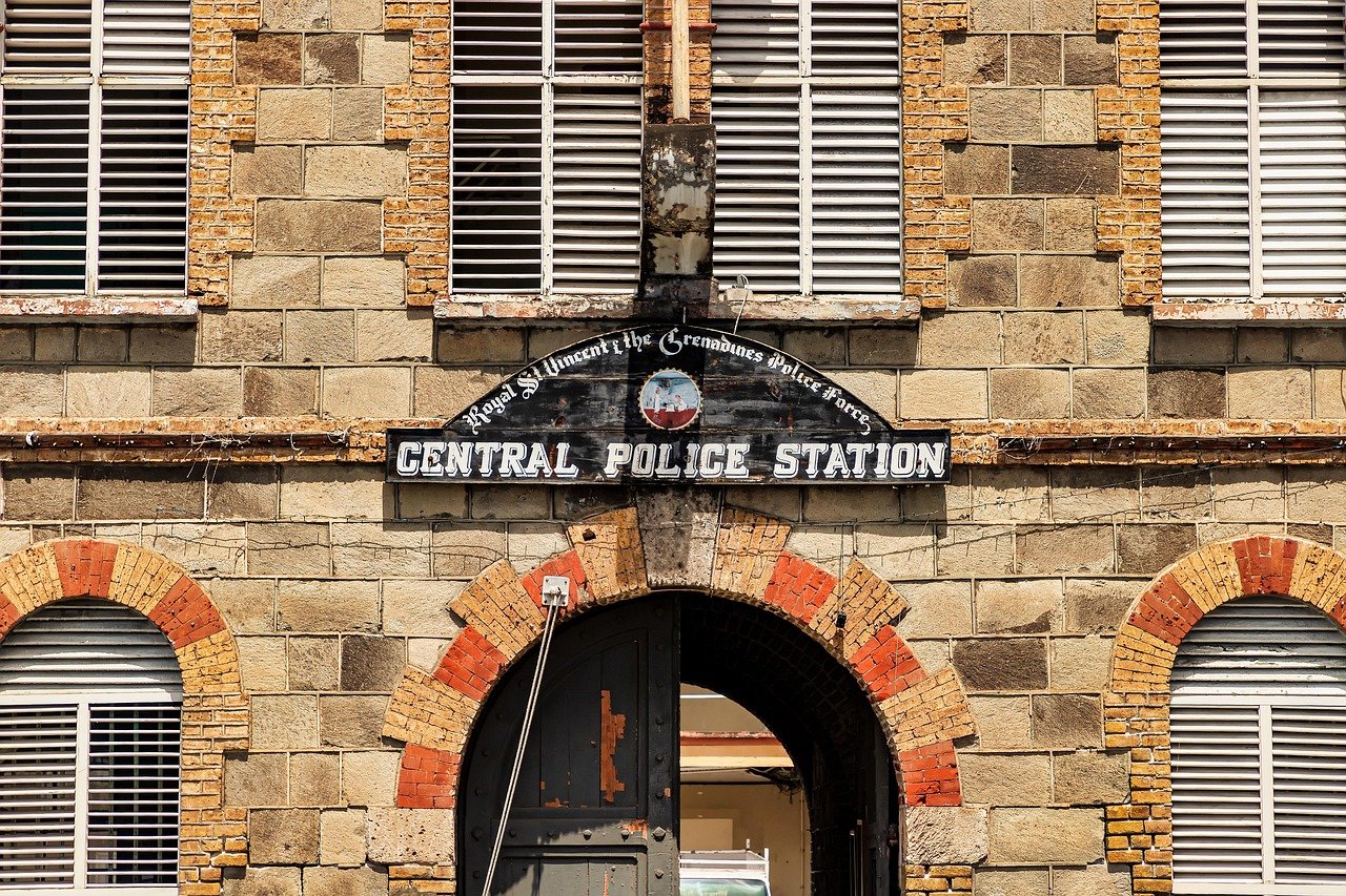 Kingstown, Saint Vincent, Grenadine, Caraibi, stazione di polizia, edificio, mattoni, paese, stazione di polizia marrone, stazione di polizia, stazione di polizia, stazione di polizia, stazione di polizia, stazione di polizia