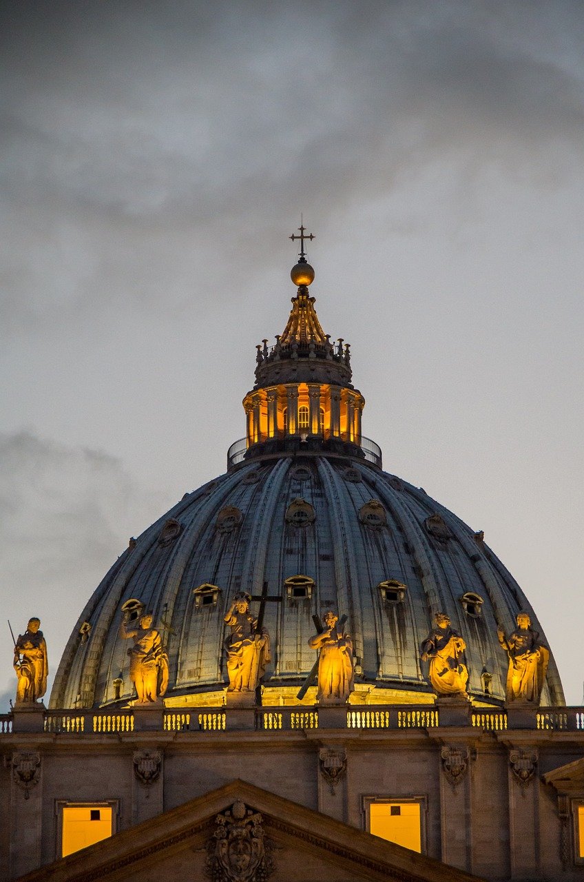 basilique Saint-Pierre, basilica di san pietro, Rome, cité du Vatican, ambiance du soir, architecture, église, monument, religion, Vatican, Rome, Rome, Rome, Rome, Rome, cité du Vatican, Vatican, Vatican, Vatican