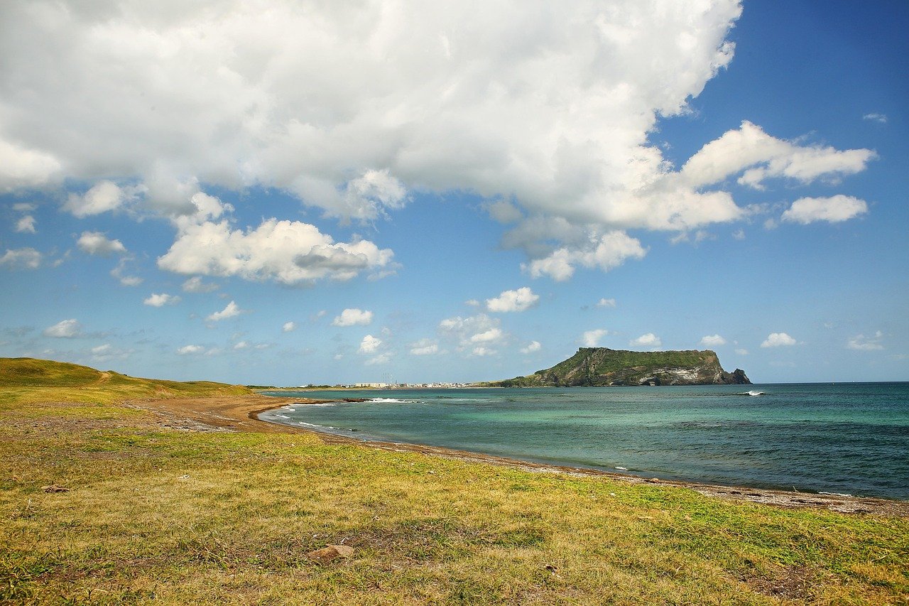 pico del amanecer de Seongsan, océano, isla, playa, paisaje, naturaleza, isla de Jeju, viaje