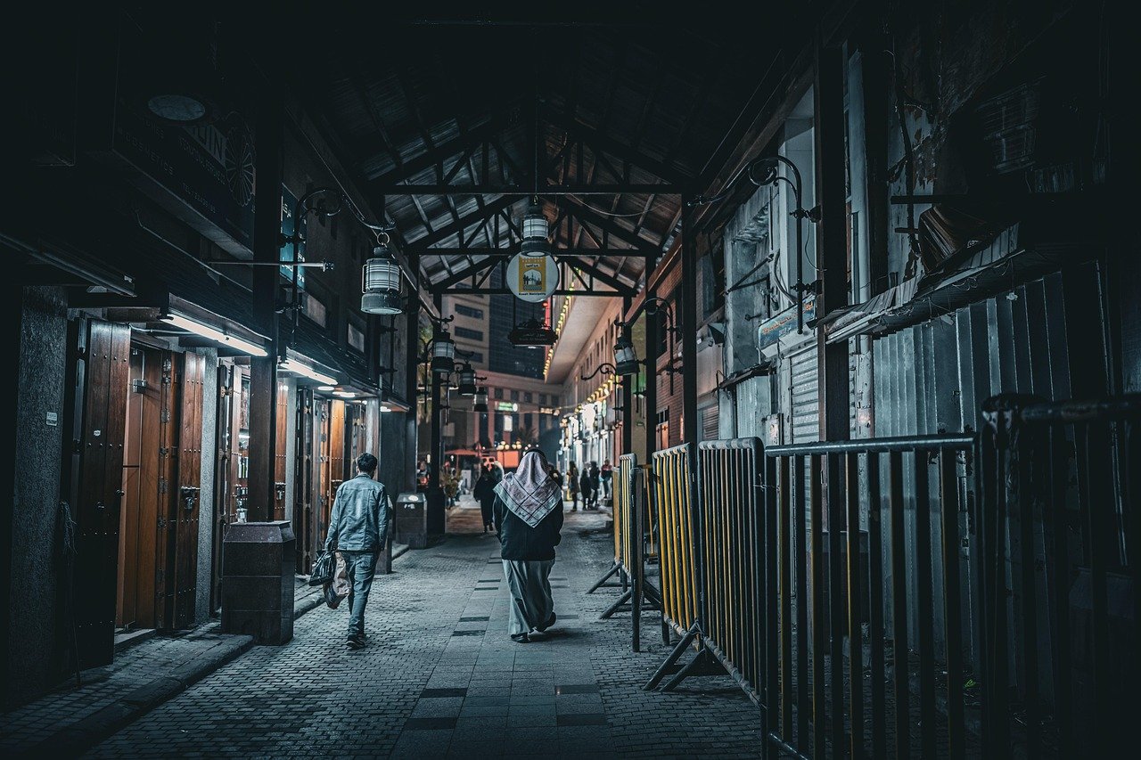 sokak, şehir, yol, insanlar, gece, kentsel, ara sokak, mimari, gelenek, kültür, kuwait, pixabay, binalar, şehir manzarası, modern, resim, kamera, indirme, fotoğrafçılık, fotoğrafçı, nikon, instagram, adobe, photoshop, lightroom, sokak, sokak, şehir, insanlar