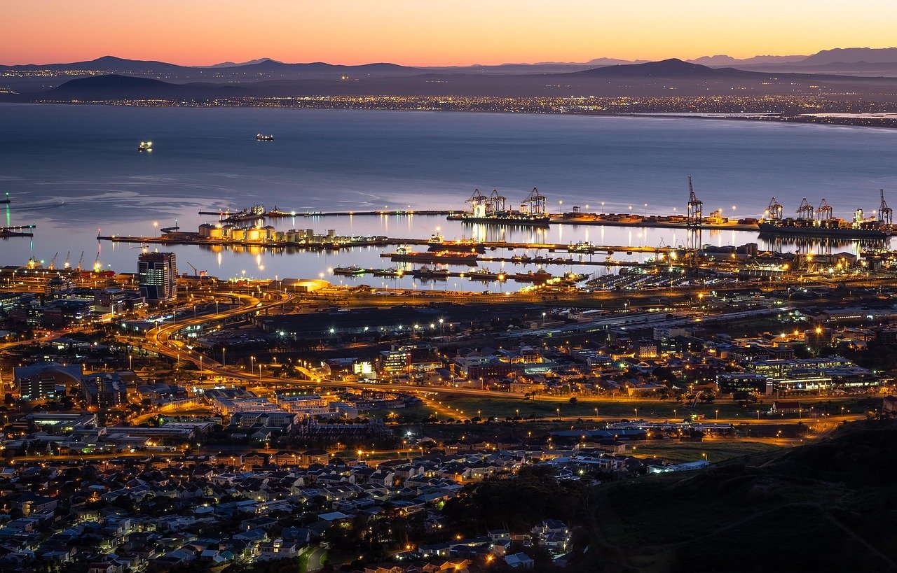 table bay harbour, cape town, dawn, sunrise, night, city, architecture, cityscape, sky, skyline, urban, panorama, view, building, light, aerial, nature, travel, town, night sky, landscape, sunset, sea, water