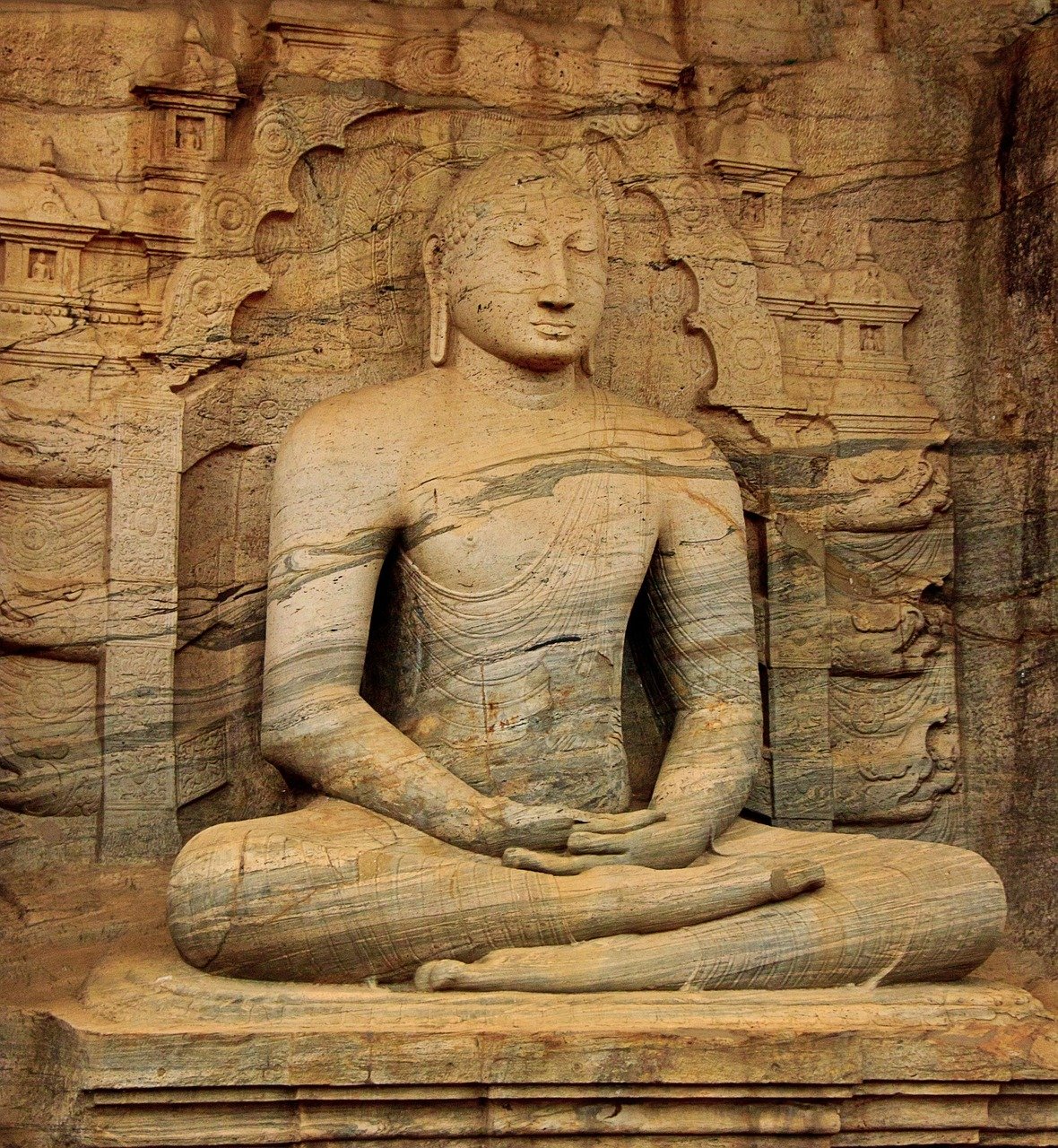 buddha, statua, tempio, religione, granito, buddismo, induismo, indù, meditazione, buddha purnima, zen, in meditazione, calmo, tranquillo, storico, antico, Sri Lanka, India