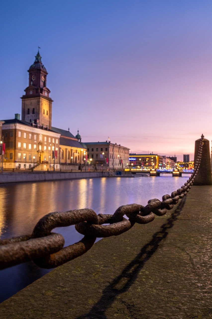 die deutsche Kirche, Gebäude, Kirche, Göteborg, Schweden, Kanal, Kette, Stärke, Göteborg, Schweden, Schweden, Schweden, Schweden, Schweden