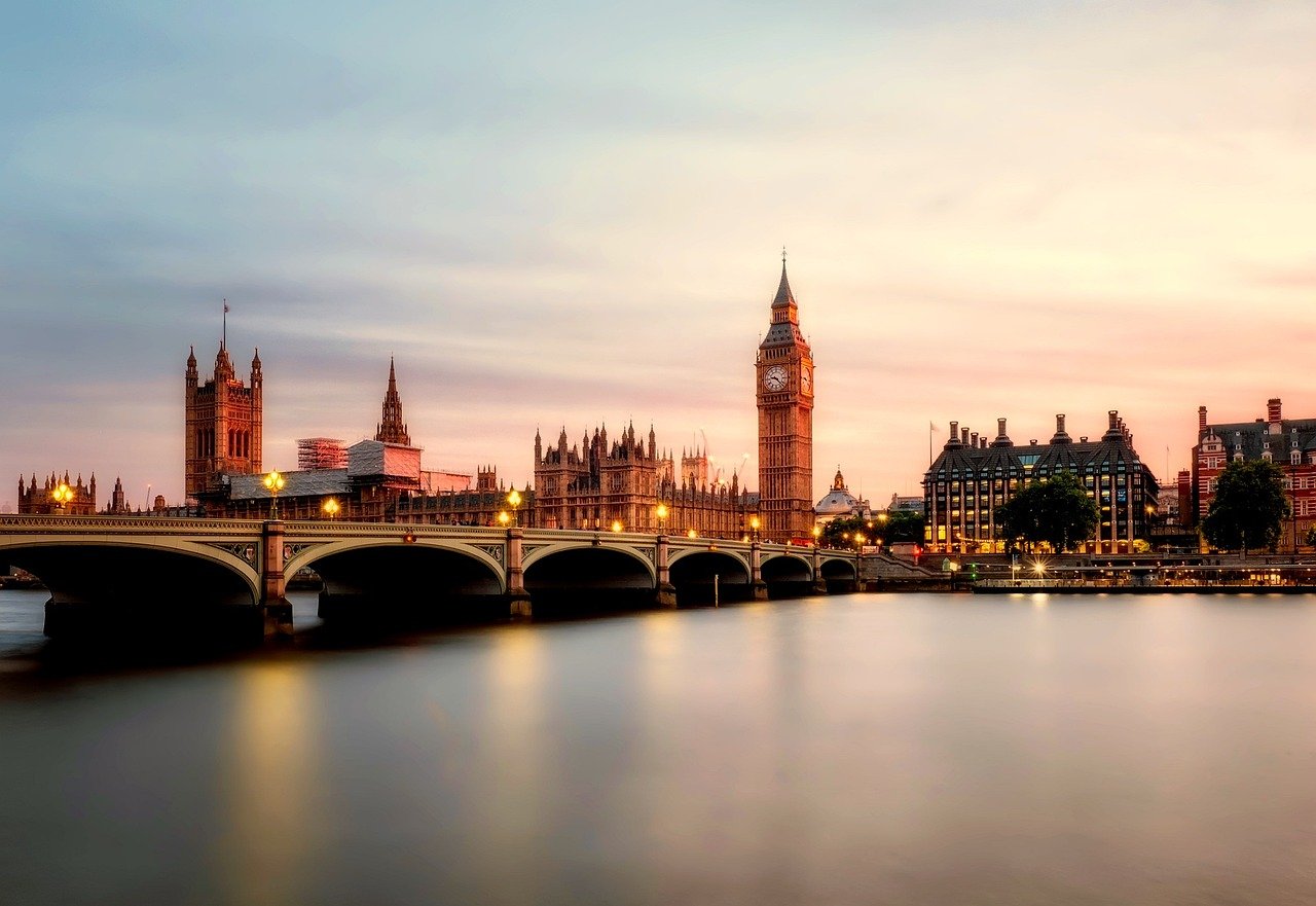 big ben, bridge, city, sunrise, river, palace of westminster, buildings, skyline, tower, landmarks, historic, historical, downtown, parliament, nature, tourist attractions, attractions, tourism, westminster, thames, london, england, great britain, united