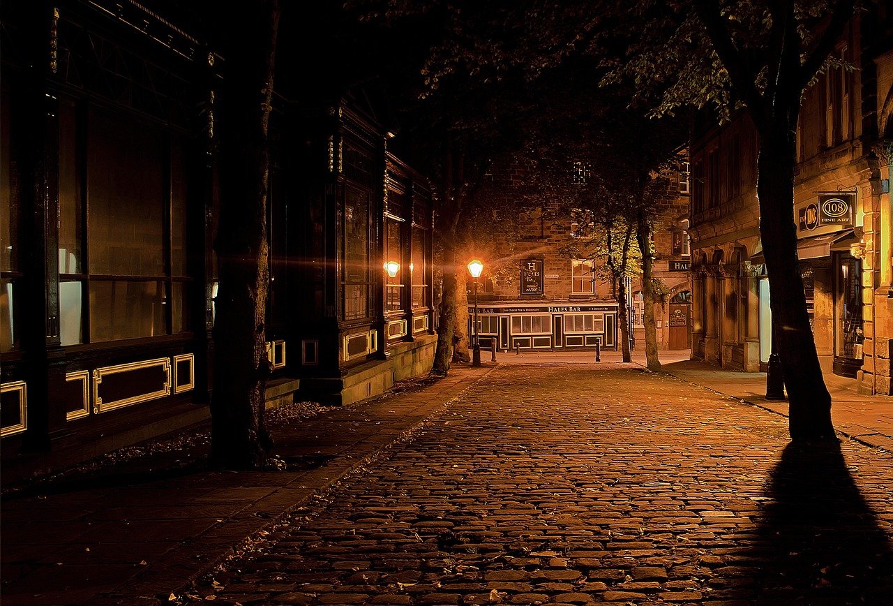 ruelle, rue, nuit, soirée, ville, urbain, bourg, réverbères, éclairage public, pavés, sombre, Angleterre, rue, rue, nuit, nuit, nuit, nuit, ville, ville, ville, ville, ville, sombre, sombre