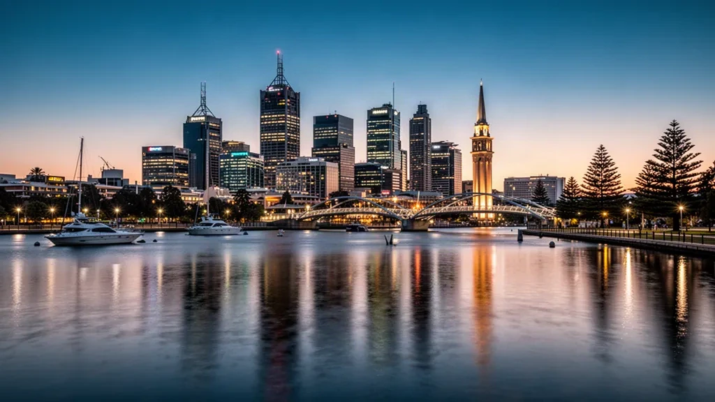 Skyline della città di Perth ed Elizabeth Quay riflessi nello Swan River al crepuscolo, Australia Occidentale