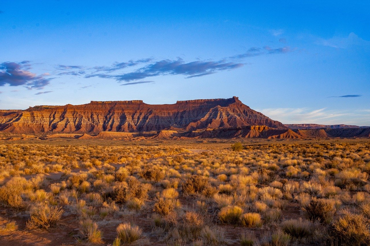 badlands national park, mountains, desert, landscape, nature, badlands, sandstone, plants, arid, dry, sand, drought, scenery, scenic, sky, clouds, sunset, sunrise, desert, desert, desert, desert, desert, badlands