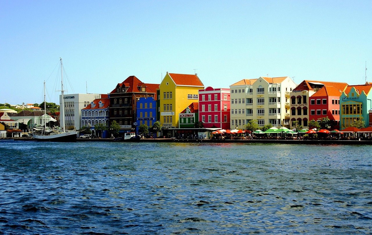 curaçao, willemstad, doğa, ada, hollanda, karayip, deniz, seyahat, punda, binalar, güzel, deniz kenarı, su kenarı, mavi ada