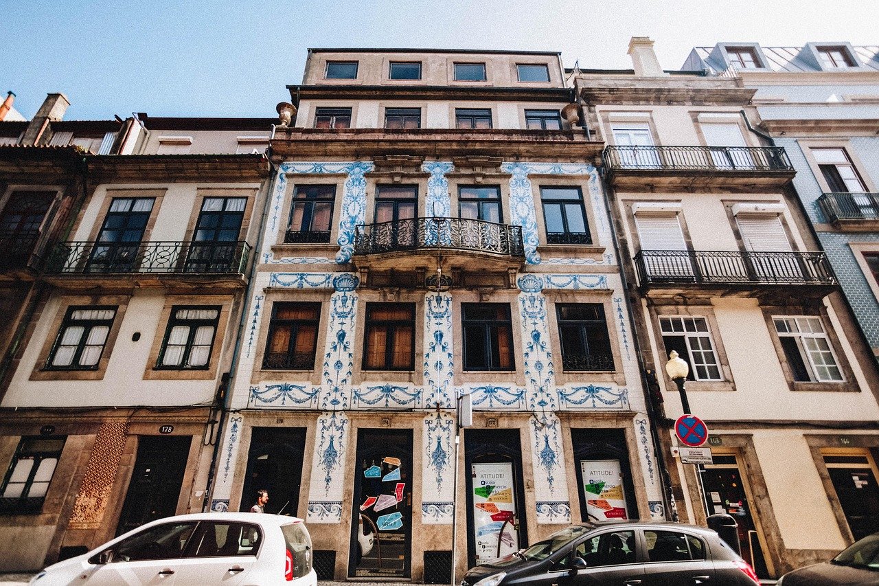 portugal, porto, bâtiment, urbain, architecture, rues de la ville, rue, ville, azulejos, vieilles tuiles, stationnement, voyage, portugal, portugal, portugal, portugal, porto, porto, porto, porto, porto