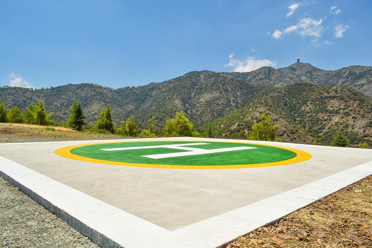 h, héliport, hélisurface, transport, panneau, urgence, symbole, nature, secours, sécurité, montagnes, troodos, chypre